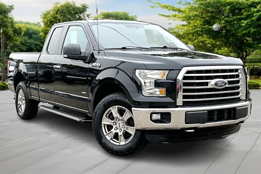 2015 Ford F-150 XLT photo 1