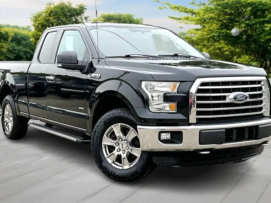 2015 Ford F-150 XLT photo 1