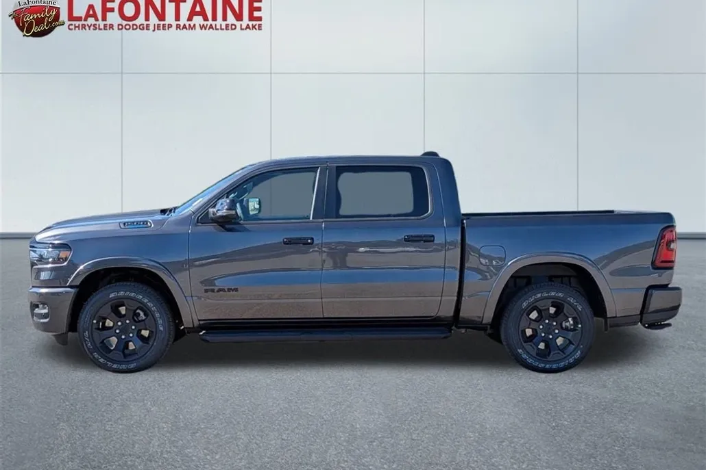 2025 Ram 1500 Big Horn photo 1