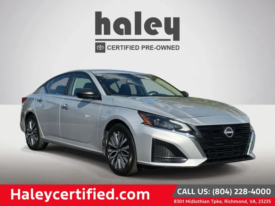 2024 Nissan Altima 2.5 SV photo 1
