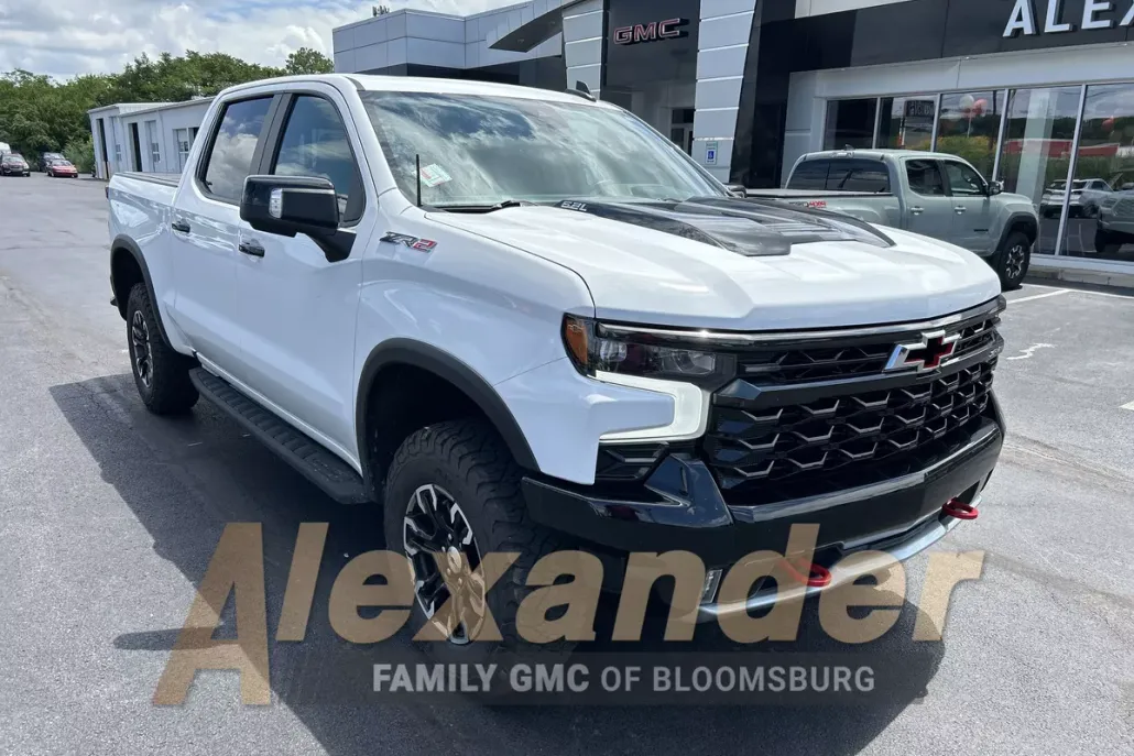 2022 Chevrolet Silverado 1500 ZR2 photo 1