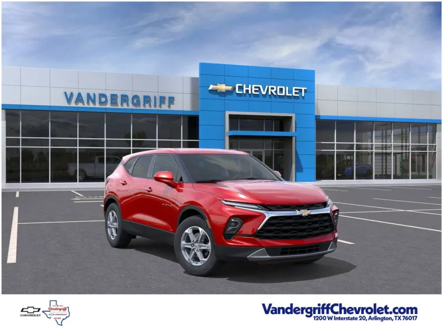 2025 Chevrolet Blazer 2LT photo 1