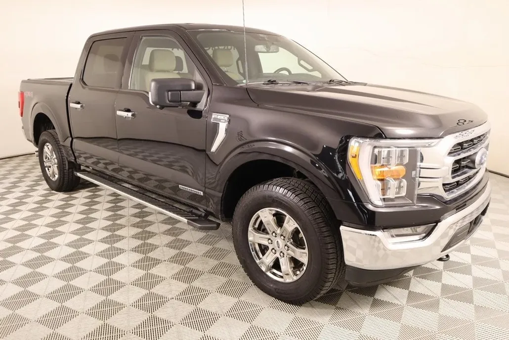 2022 Ford F-150 XLT photo 1