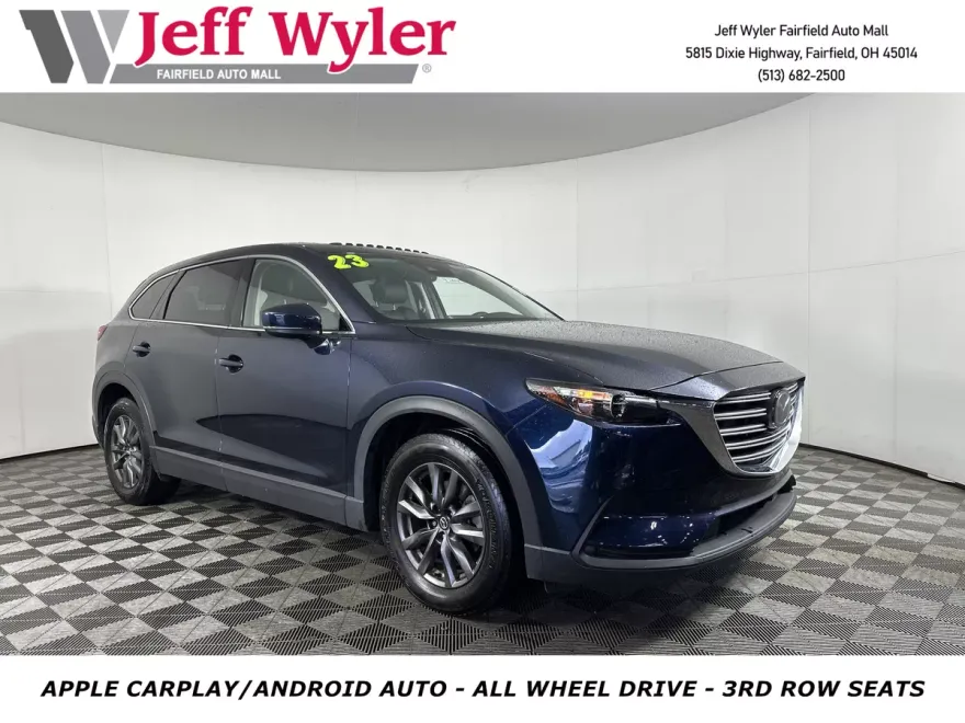 2023 Mazda CX-9 Touring photo 1