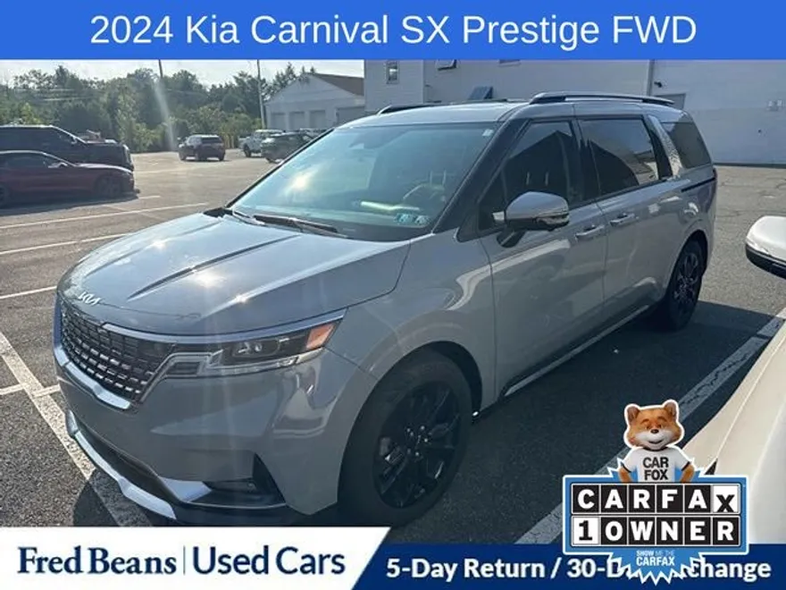 2024 Kia Carnival SX Prestige photo 1