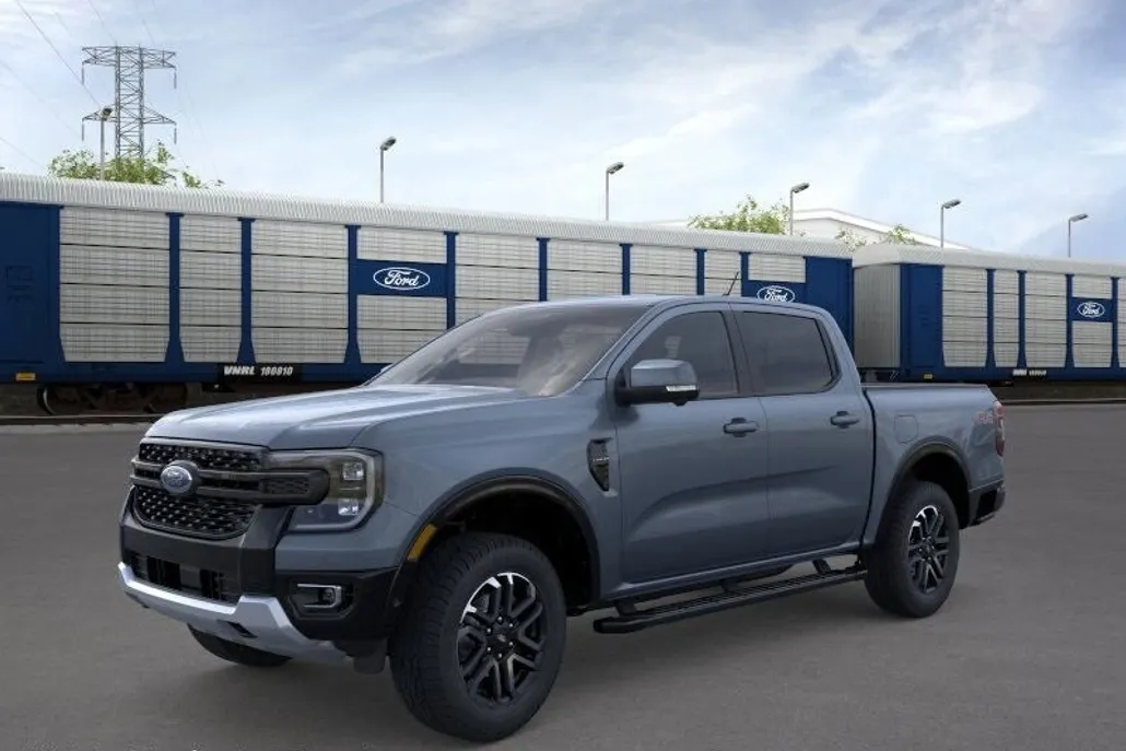 2025 Ford Ranger Lariat photo 1