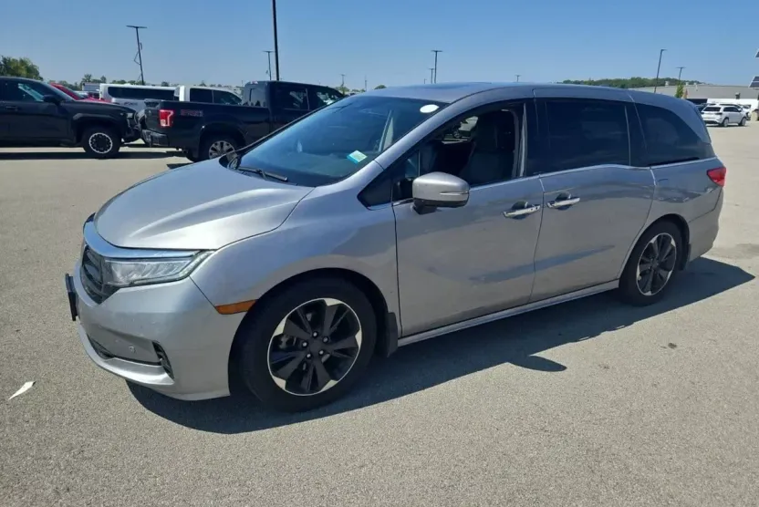 2021 Honda Odyssey Elite photo 1