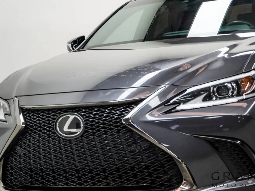 2022 Lexus ES 350 F SPORT photo 1