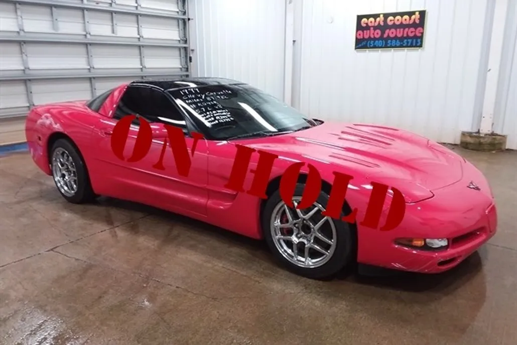 1999 Chevrolet Corvette photo 1