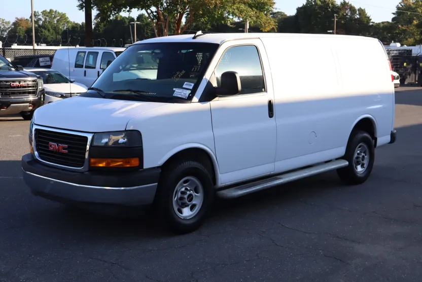 2024 Gmc Savana Cargo 2500 photo 1