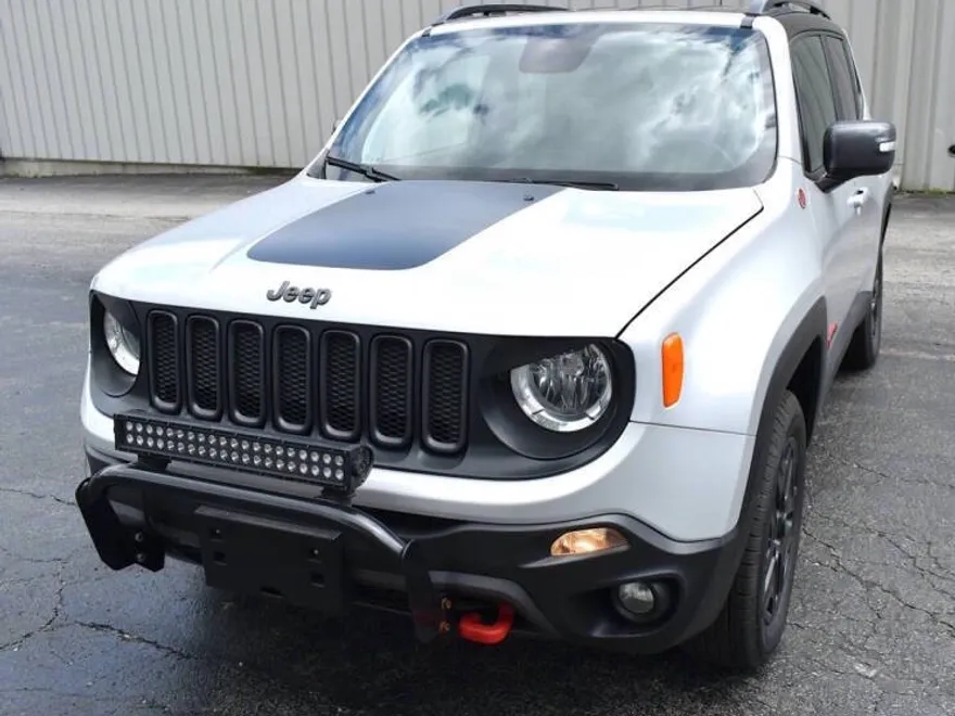 2018 Jeep Renegade Trailhawk photo 1