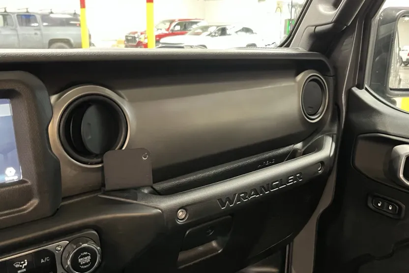 2019 Jeep Wrangler Sport S photo 1