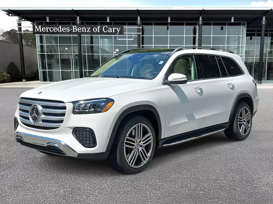 2026 Mercedes Benz GLS 450 4MATIC photo 1