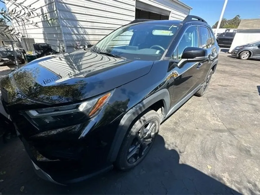 2022 Toyota RAV4 Adventure photo 1