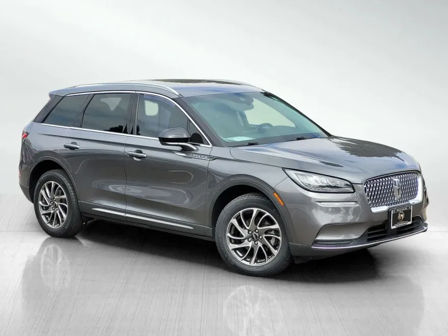 2022 Lincoln Corsair Standard photo 1