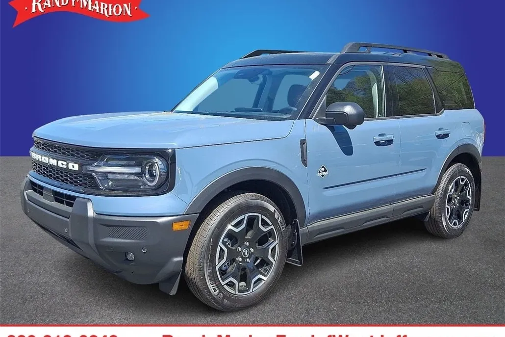 2025 Ford Bronco Sport Outer Banks photo 1