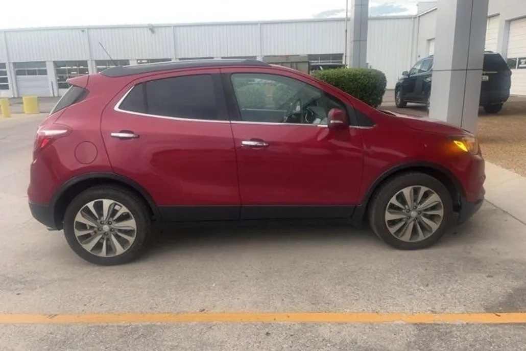 2019 Buick Encore Preferred photo 1