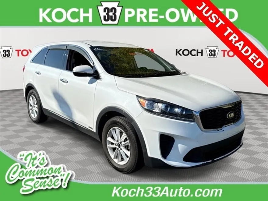 2019 Kia Sorento LX photo 1