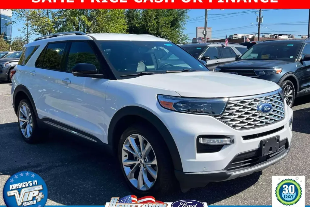2023 Ford Explorer Platinum photo 1