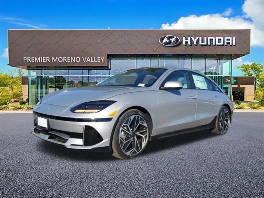 2025 Hyundai Ioniq 6 SEL photo 1