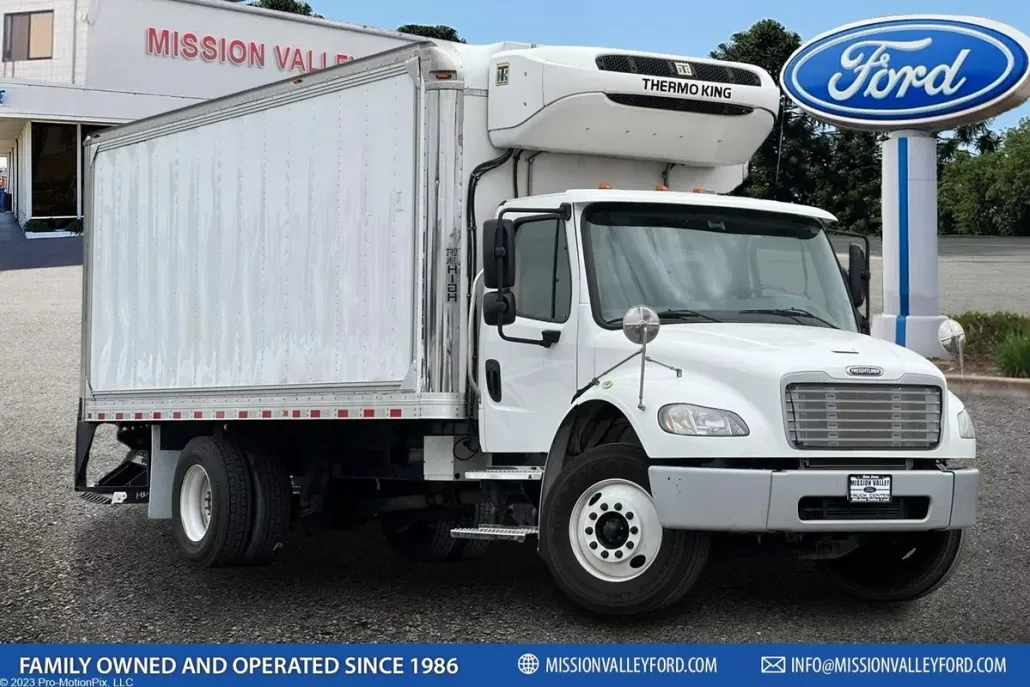 2018 Freightliner M2 106 Medium Duty photo 1