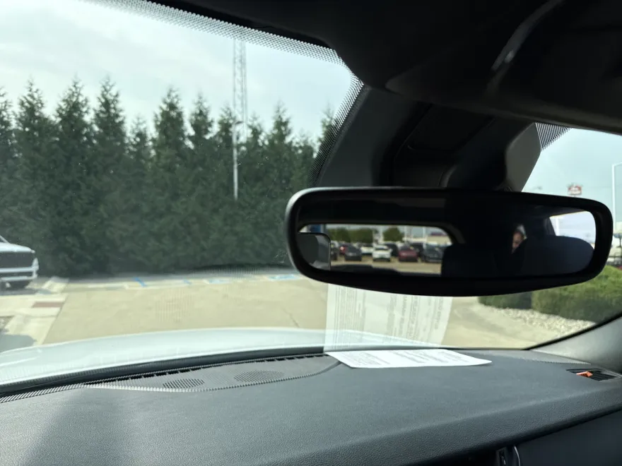2024 Jeep Grand Cherokee Laredo photo 1