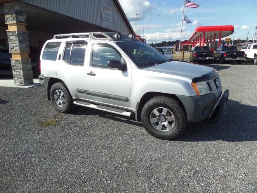 2011 Nissan Xterra PRO-4X photo 1