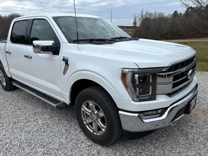 2023 Ford F-150 Lariat photo 1