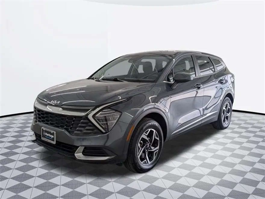 2024 Kia Sportage LX photo 1