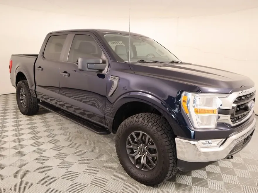 2022 Ford F-150 XLT photo 1