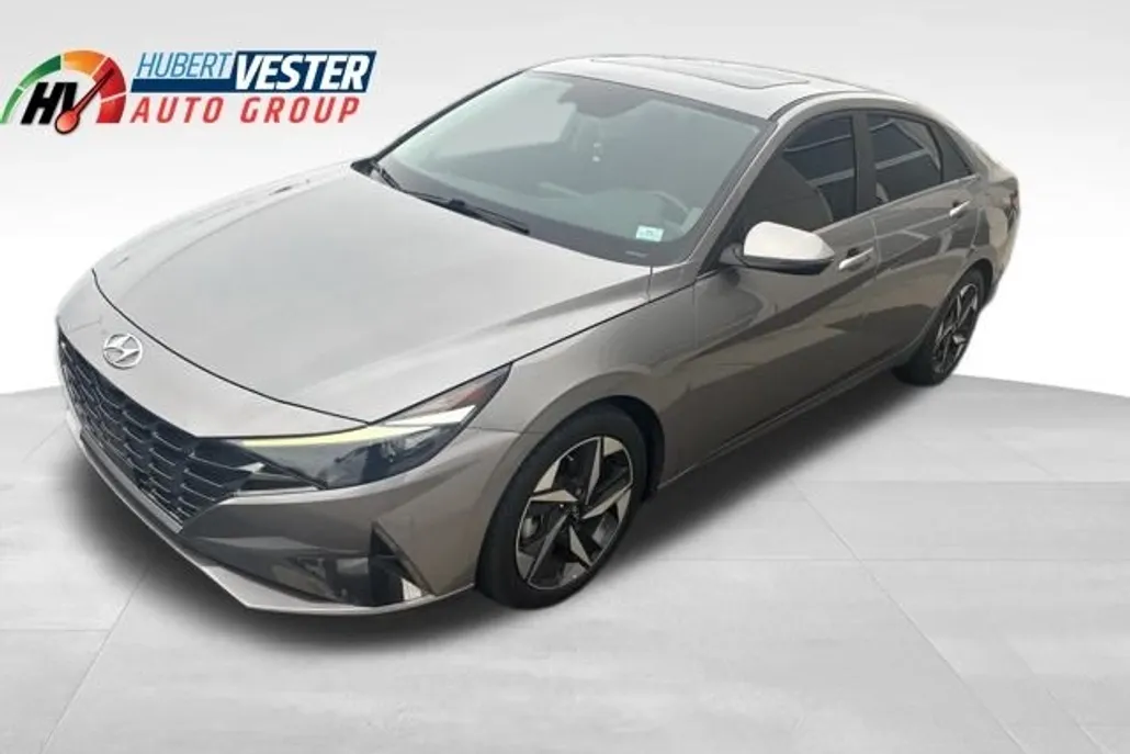 2023 Hyundai Elantra Limited photo 1