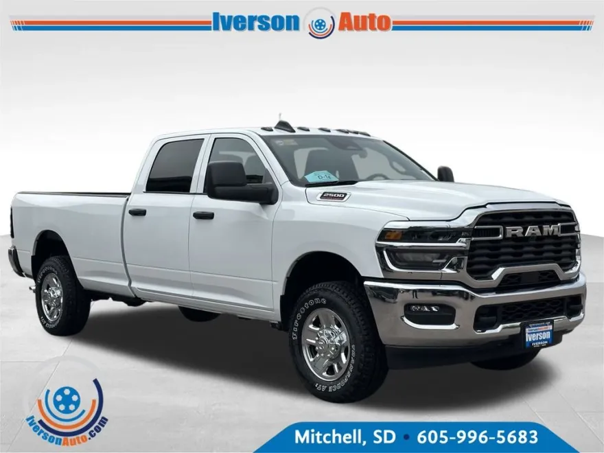 2025 Ram 2500 Tradesman photo 1