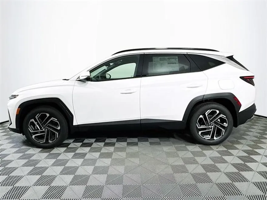 2026 Hyundai Tucson Limited photo 1