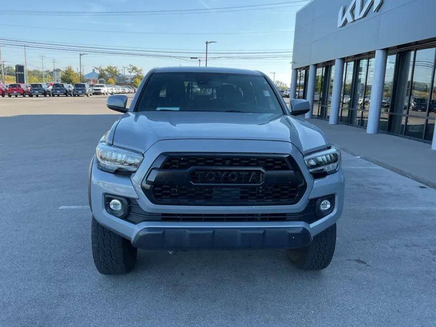 2021 Toyota Tacoma TRD 4x4 Double Cab photo 1