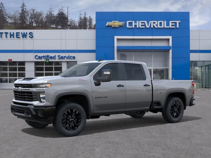 2026 Chevrolet Silverado 2500HD Custom photo 1