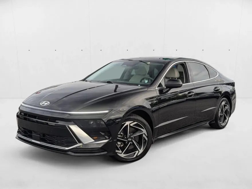 2024 Hyundai Sonata SEL photo 1