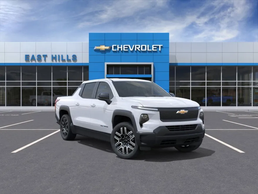 2026 Chevrolet Silverado EV photo 1