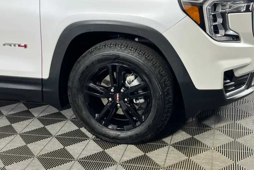 2022 Gmc Terrain AT4 photo 1