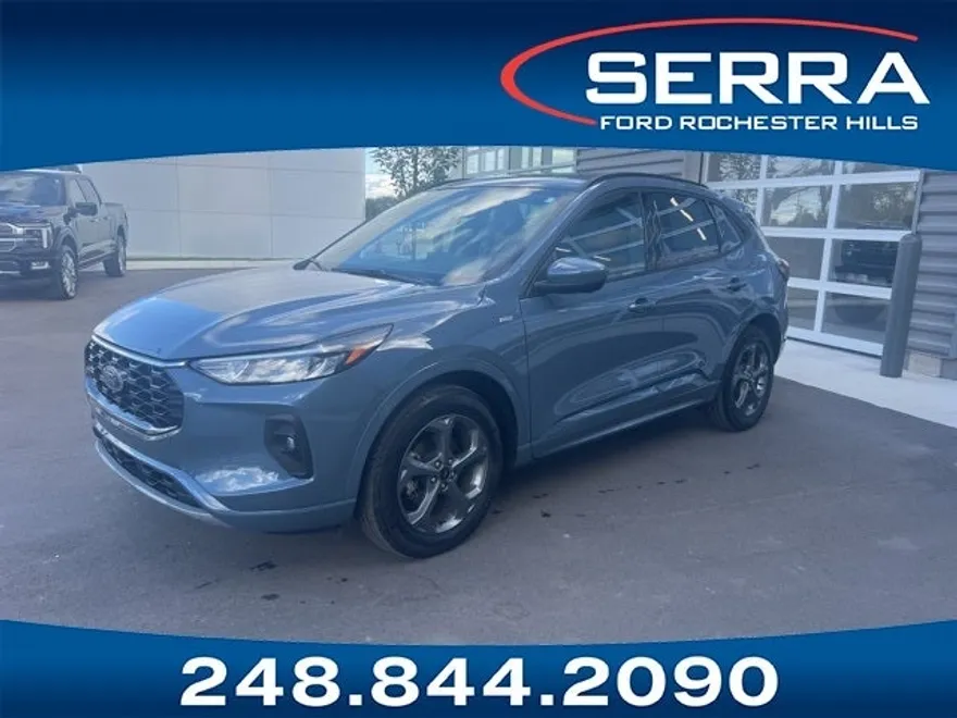2023 Ford Escape Hybrid ST-Line Select photo 1