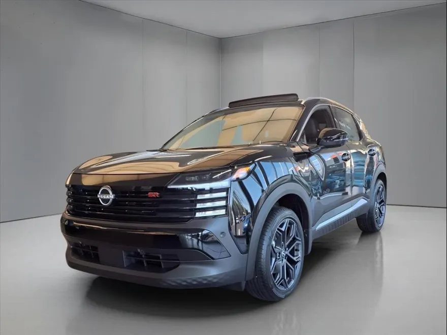 2025 Nissan Kicks SR photo 1