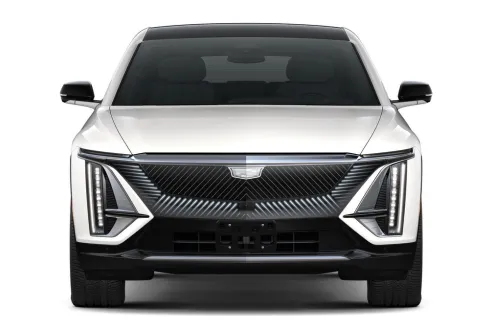 2025 Cadillac Lyriq Luxury photo 2