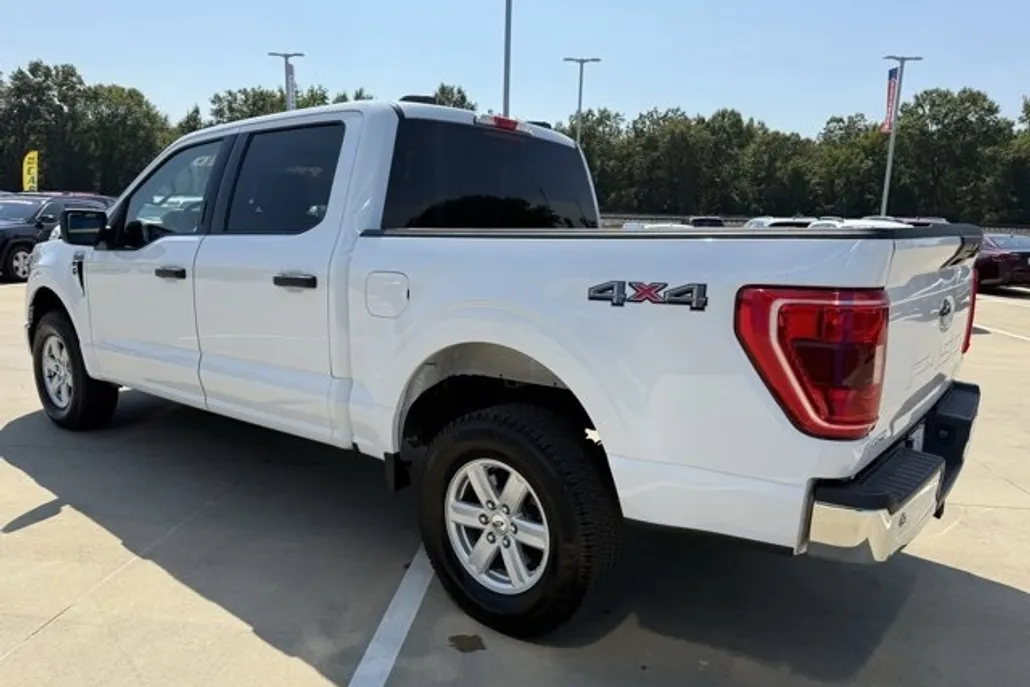 2023 Ford F-150 XL photo 1