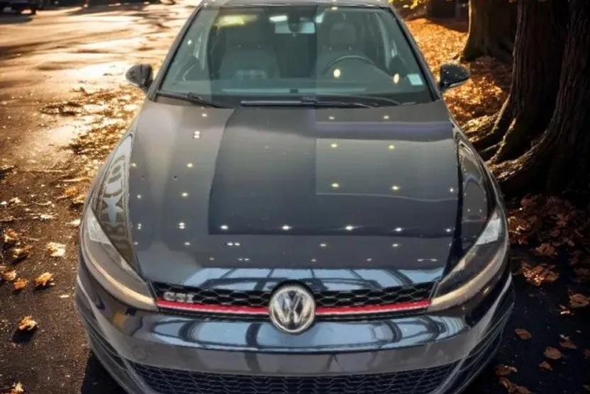 2018 Volkswagen Golf GTI photo 1
