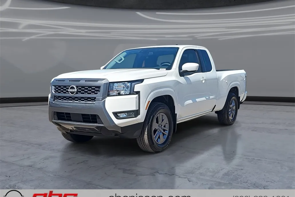 2025 Nissan Frontier SV photo 1