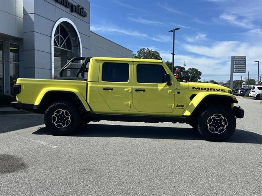 2023 Jeep Gladiator Mojave photo 1