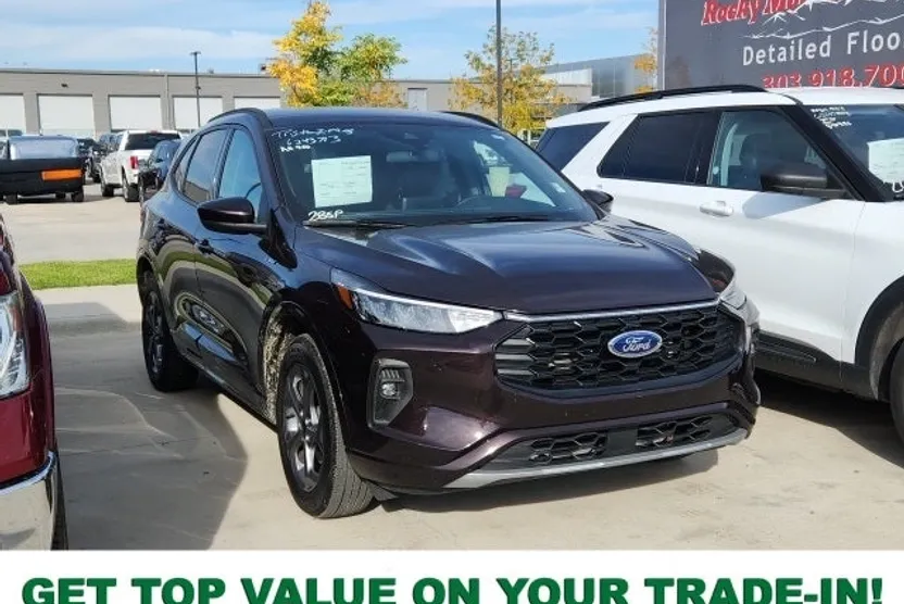 2023 Ford Escape ST-Line Select photo 1