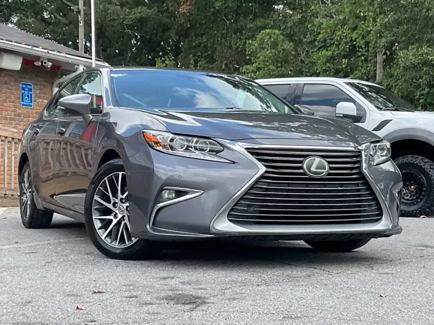 2016 Lexus ES 350 photo 1