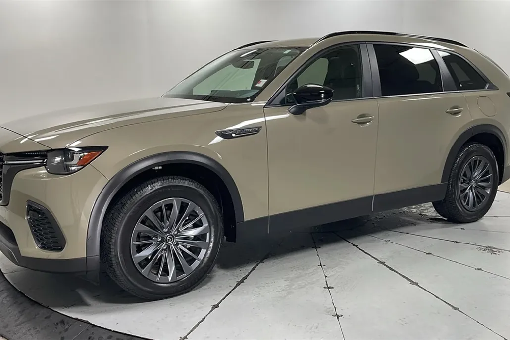 2025 Mazda CX-70 3.3 Turbo Preferred photo 1