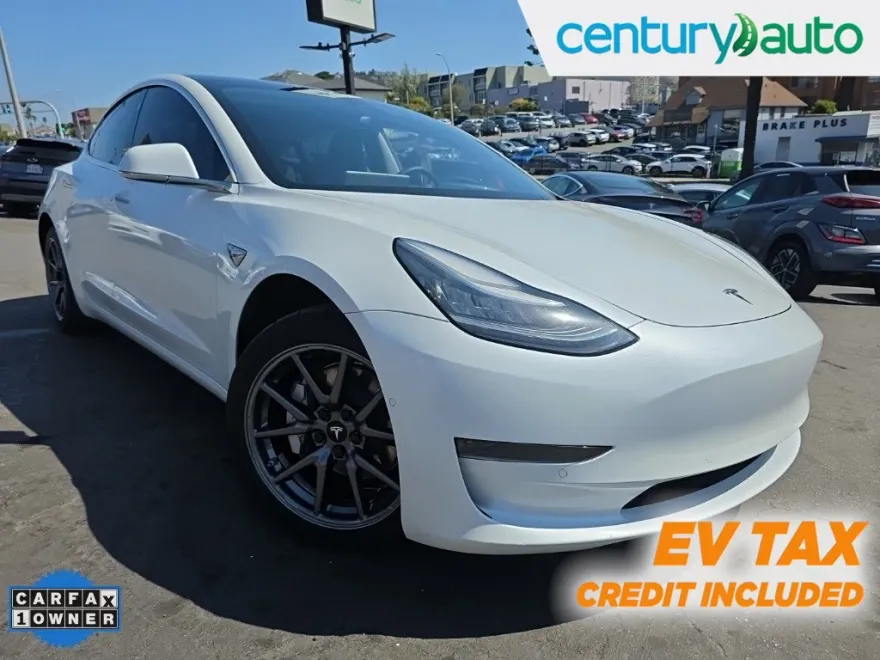 2019 Tesla Model 3 Standard Range Plus photo 1