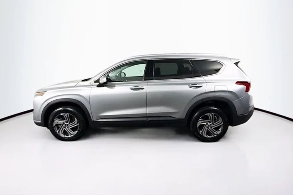2023 Hyundai Santa Fe SEL photo 1